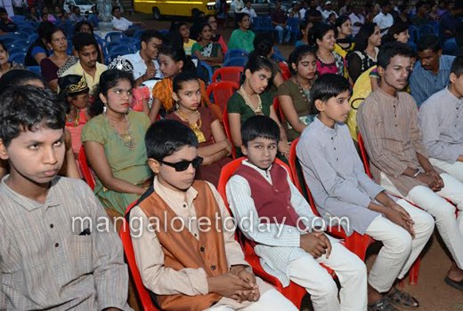 Special kids present a spectacular fashion show 1